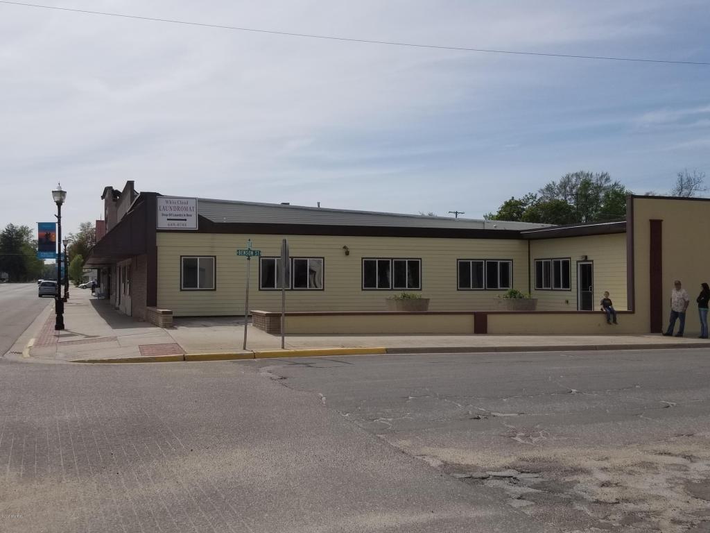 1109 Wilcox Avenue - Photo 1