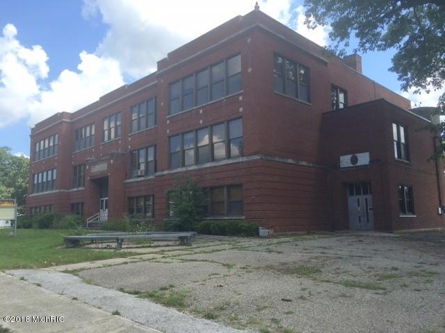 312 School Street - Photo 1
