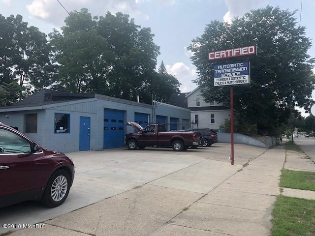 842 Fulton - Photo 1
