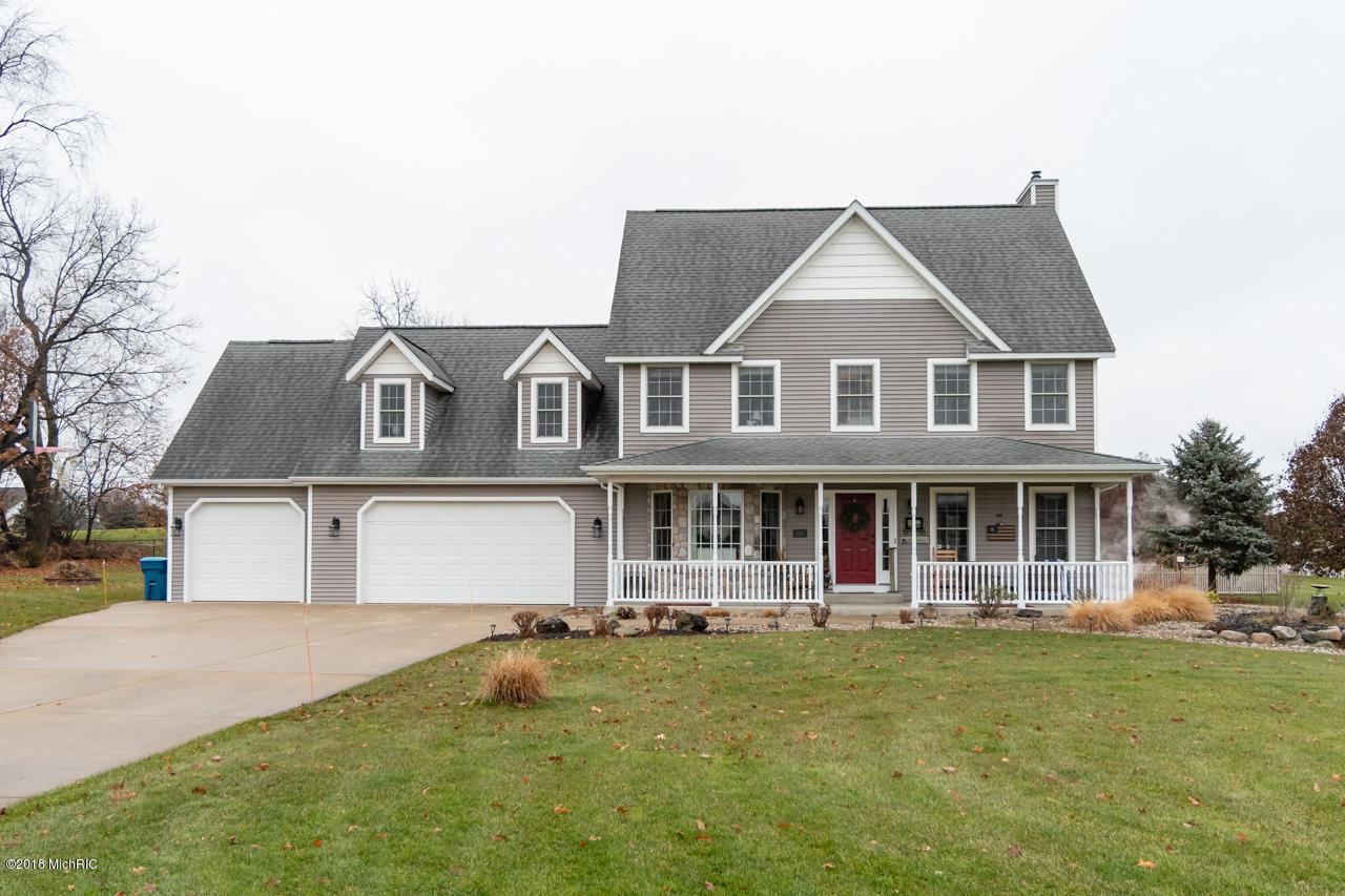 25926 Emerald Circle - Photo 1