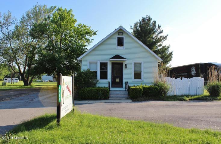 4239 Niles Road - Photo 1