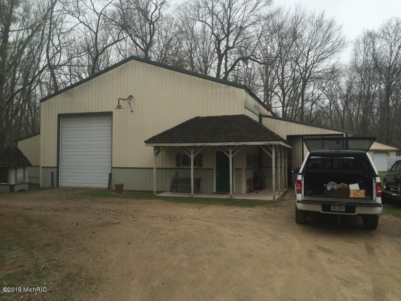 707 Jefferson - Photo 1