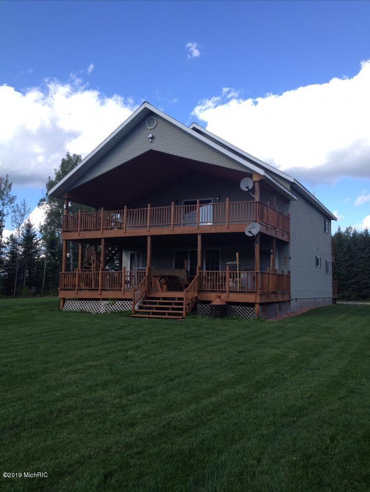 16321 Macarthur - Photo 1