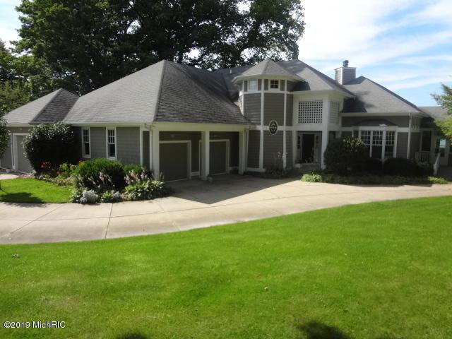 21032 Carlton Avenue - Photo 1