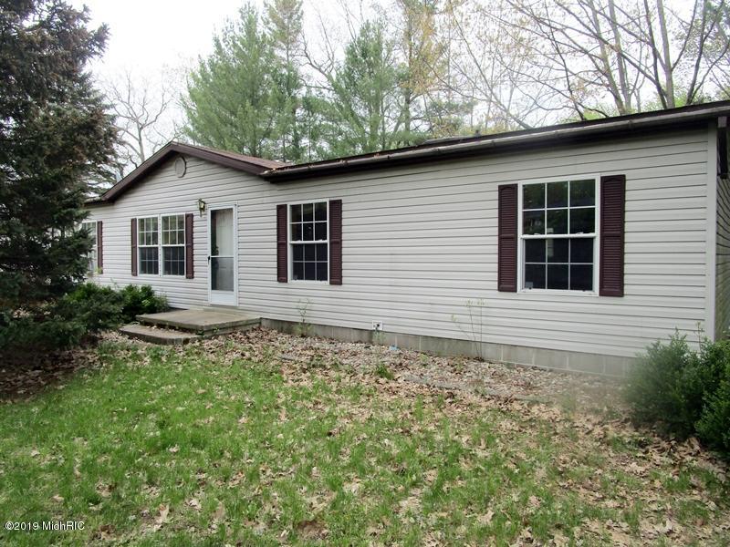 13385 Symonds Drive - Photo 1