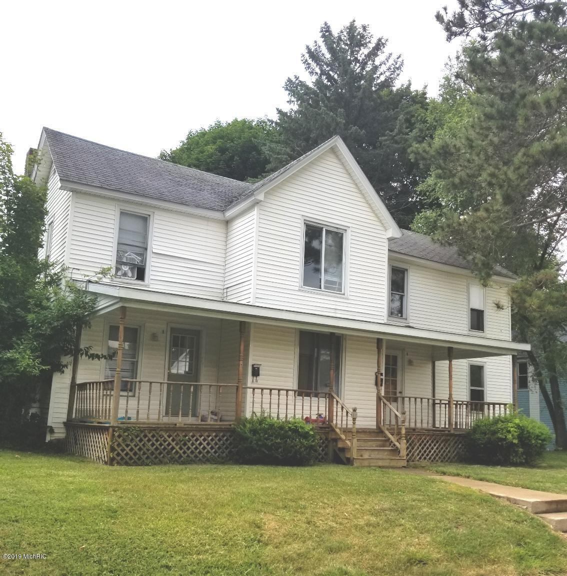 332 Ives Avenue - Photo 1