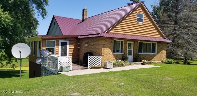 4448 Us 10 - Photo 1