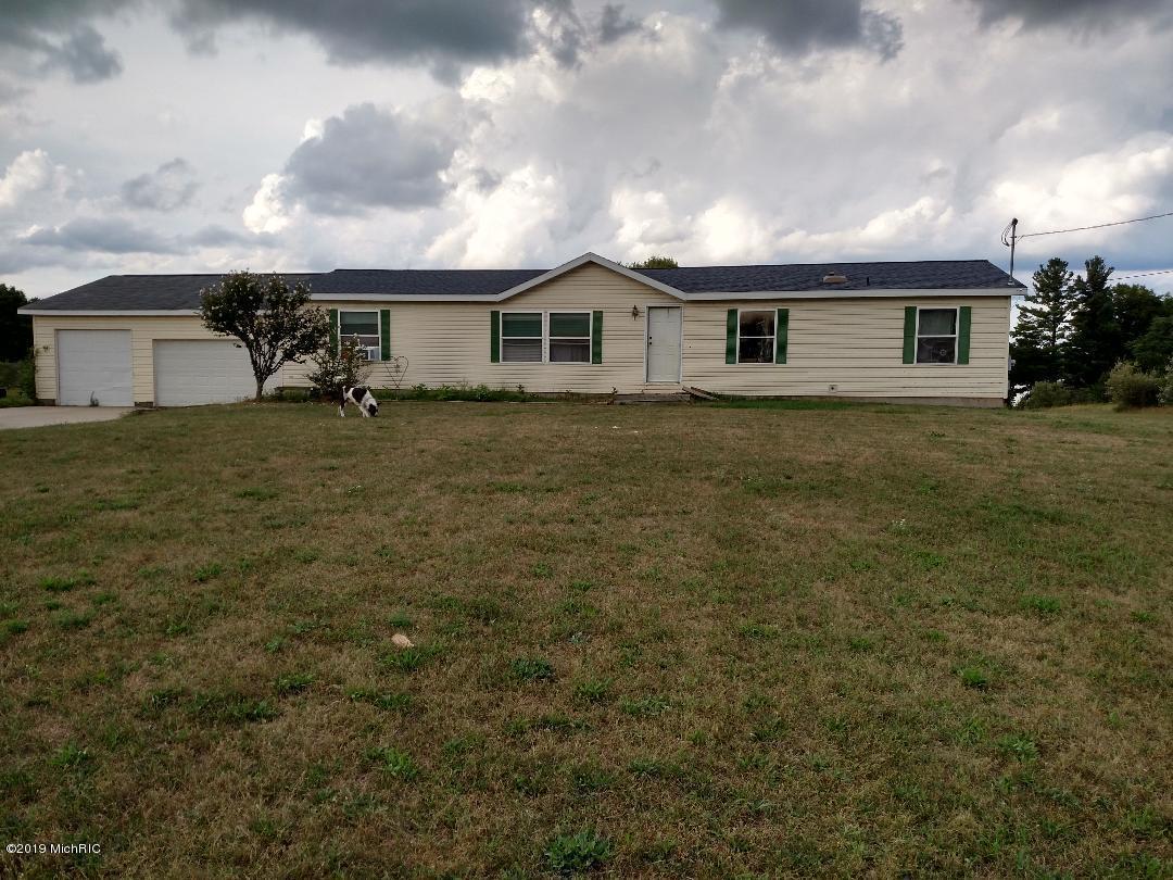 13745 Steffensen Street - Photo 1