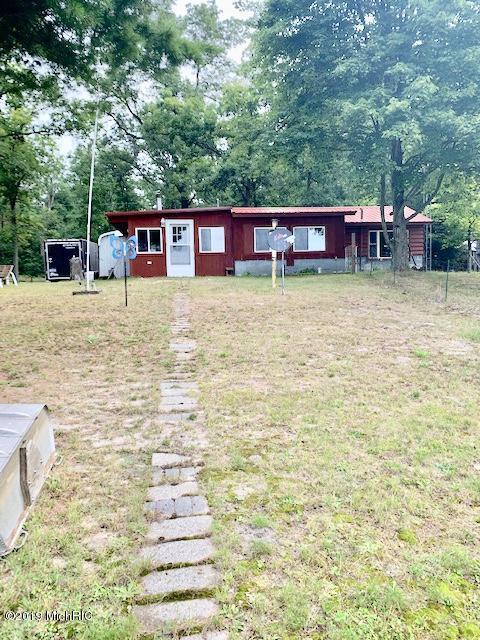4558 Unora Park Drive - Photo 1