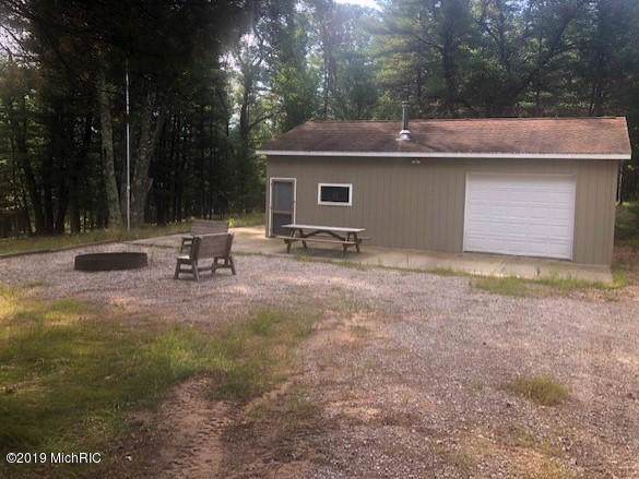 4885 32nd Street - Photo 1