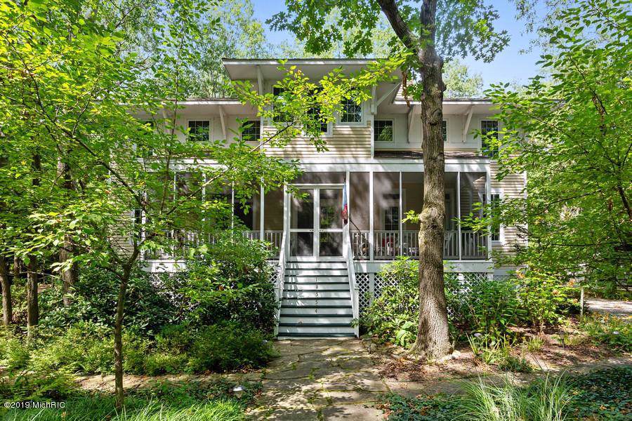 18554 Forest Beach Drive - Photo 1