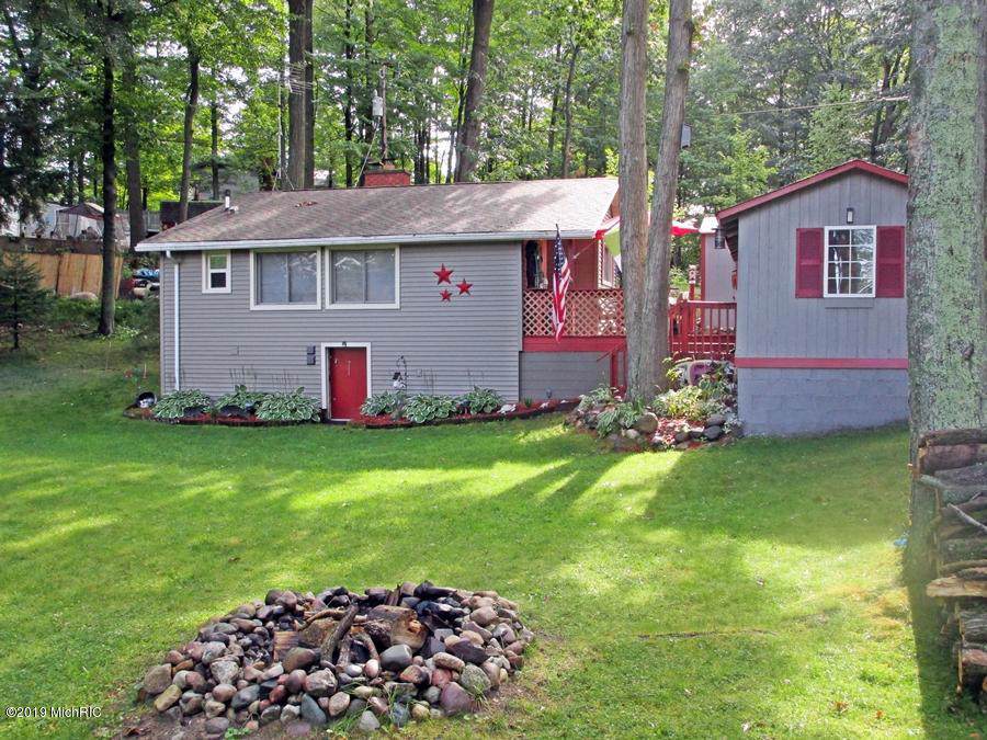 17669 Lake Drive - Photo 1