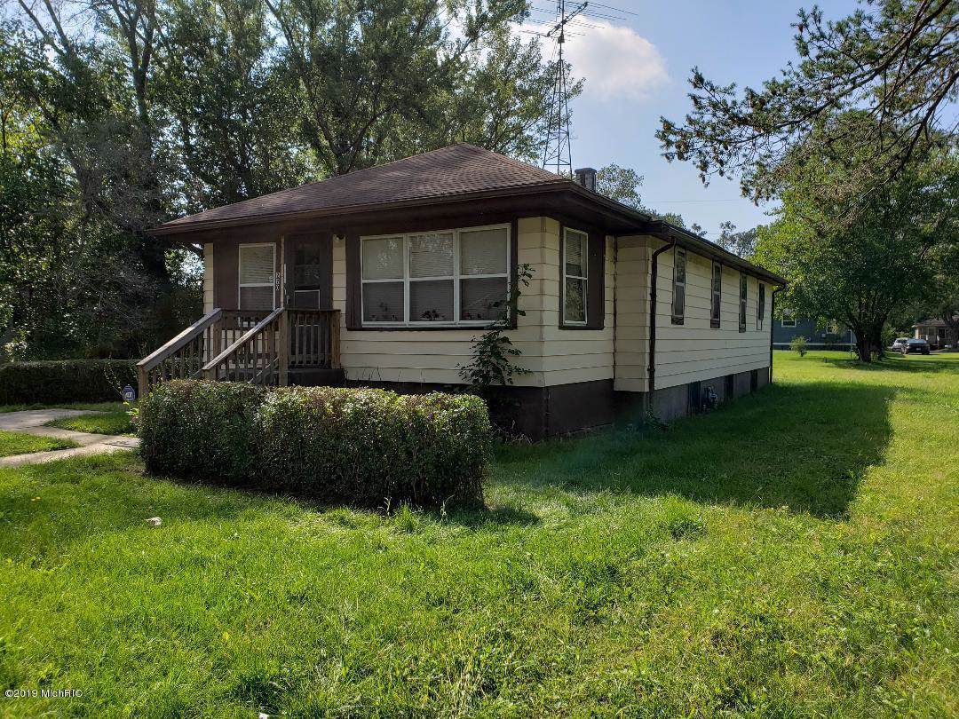 270 Burton Street - Photo 1
