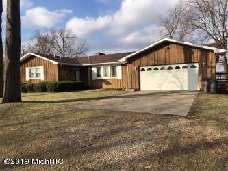 59287 Yeatter Road - Photo 1