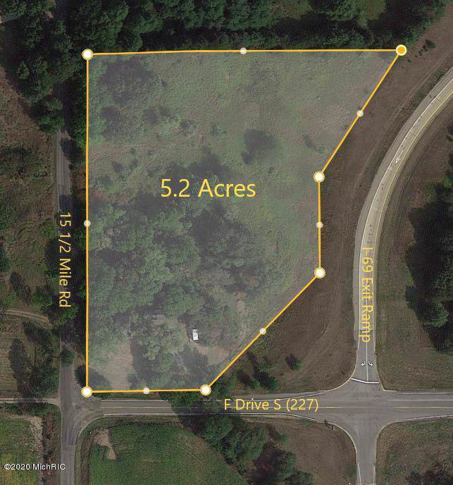 9018 15 1/2 Mile Road - Photo 1
