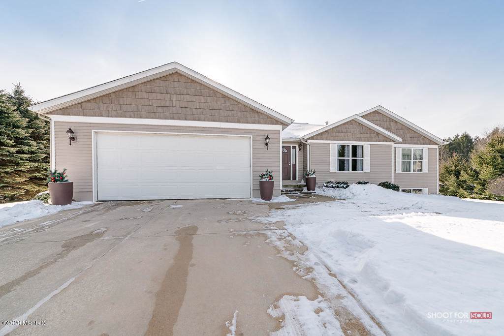 8962 Warner Street - Photo 1