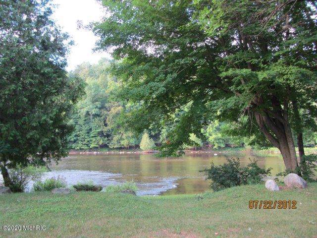 17371 Rapids Drive - Photo 1