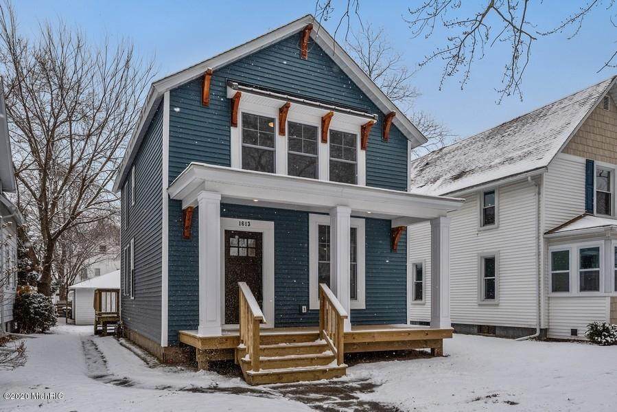 1613 State Street - Photo 1