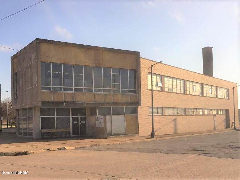 96 Oak Street - Photo 1