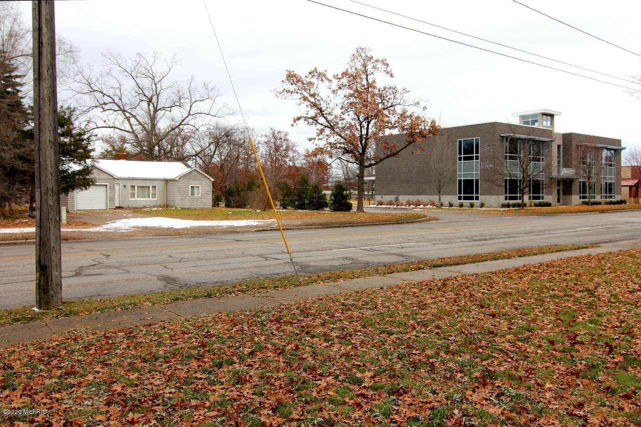 1005 Garfield Avenue - Photo 1