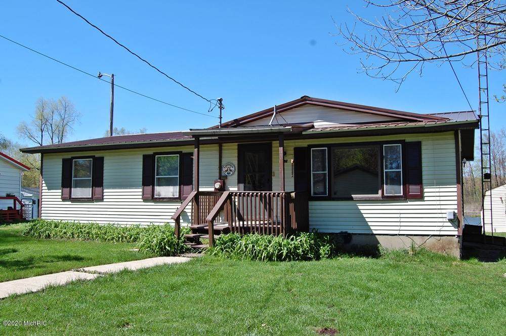 5367 Birch Island Drive - Photo 1