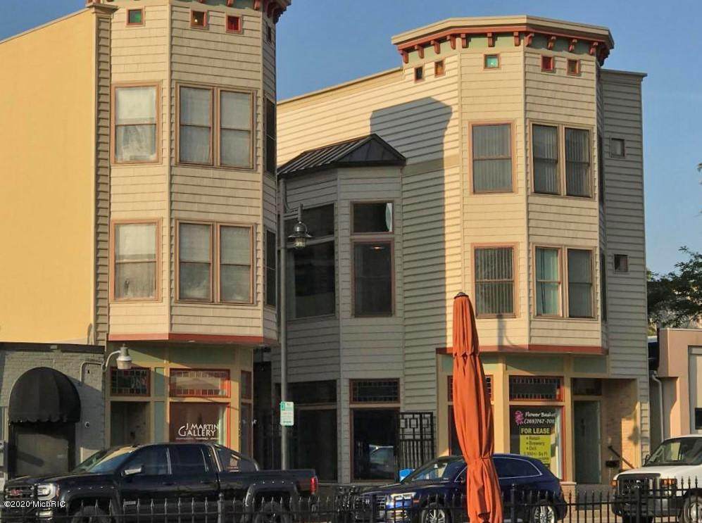 406 Phoenix Street - Photo 1