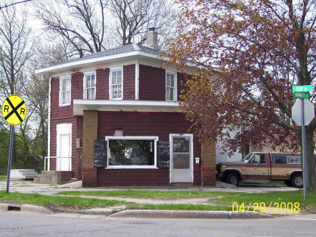 316 Elm Street - Photo 1