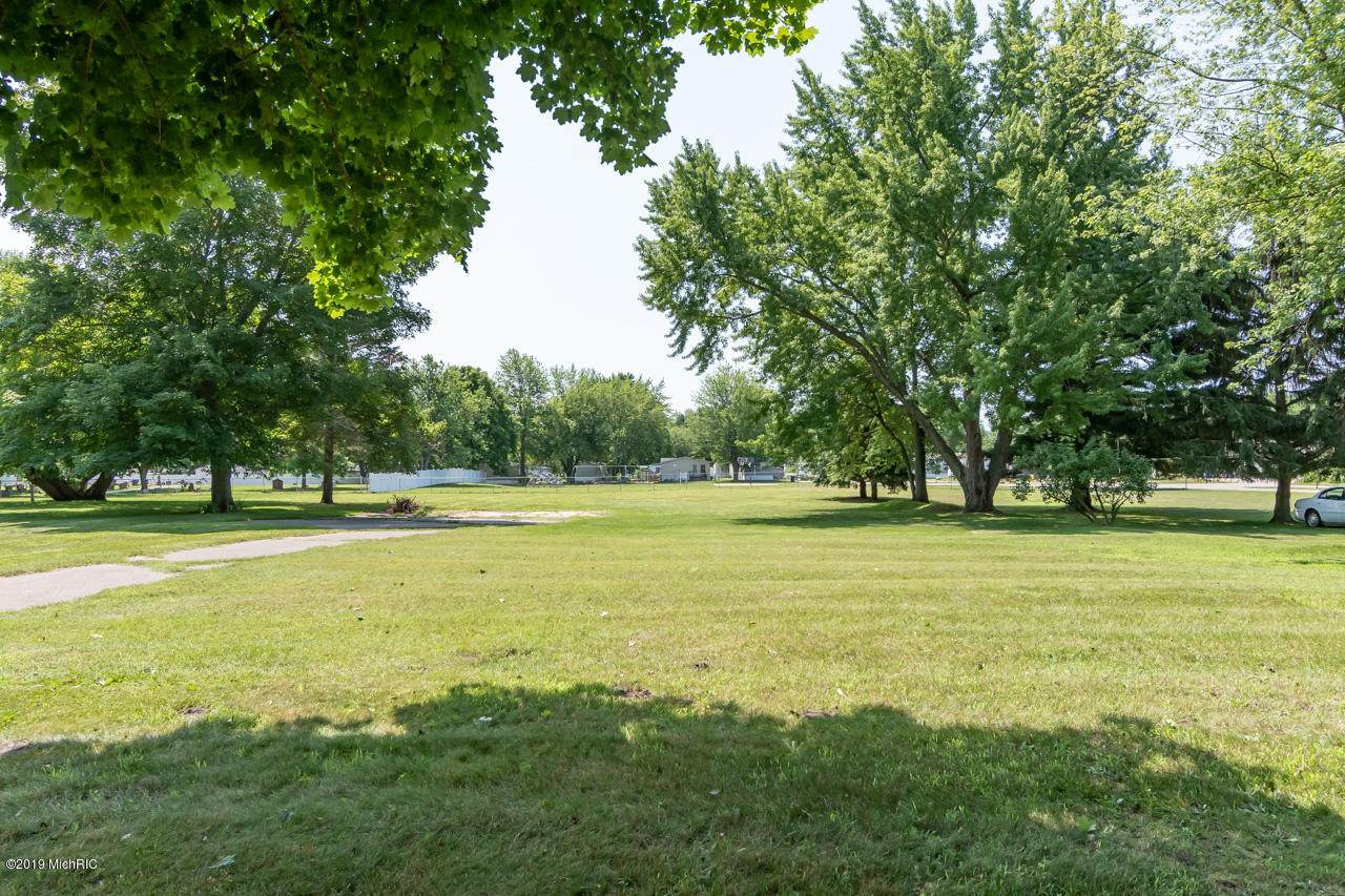 7628 Red Arrow Highway - Photo 1