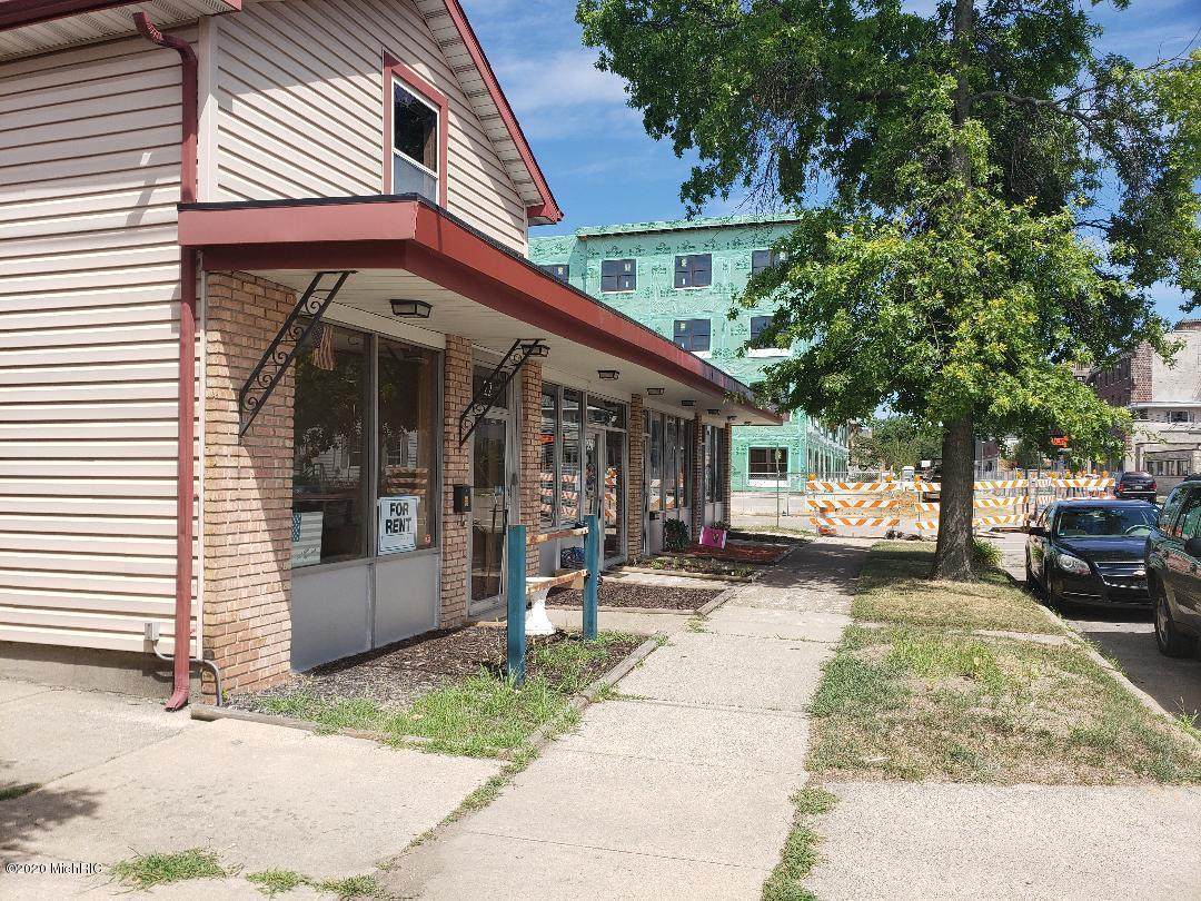 22 4th Street - Photo 1
