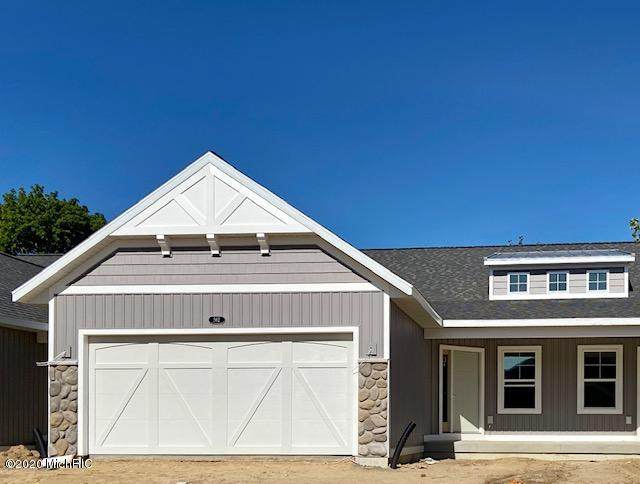 562 Riverbank Circle - Photo 1