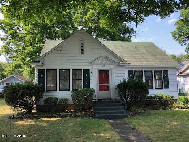 312 Sherman - Photo 1