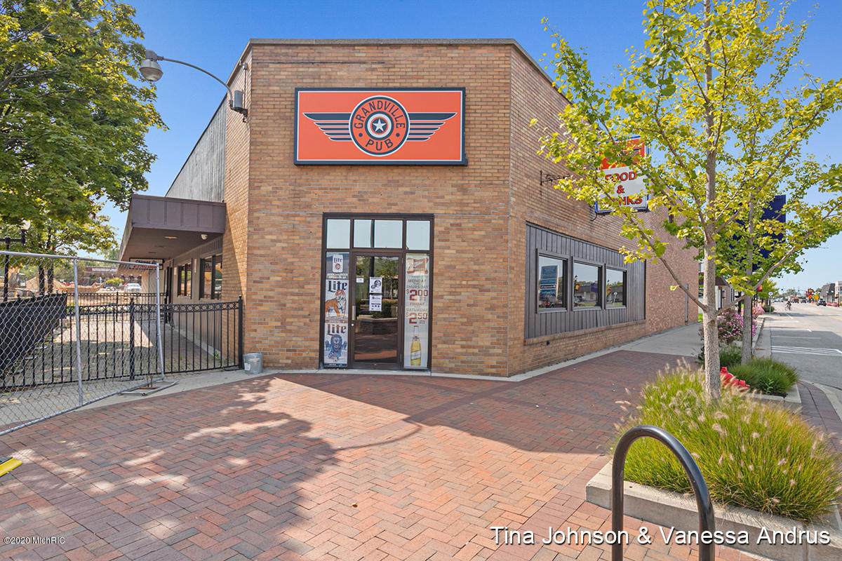 4050 Chicago Drive - Photo 1