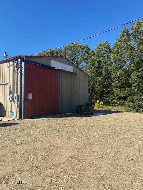63580 31st Street - Photo 1