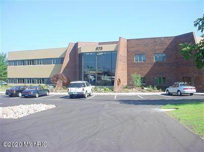 675 16th Street - Photo 1