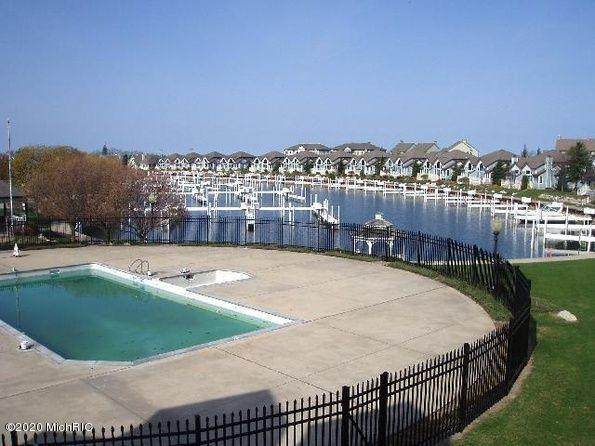 104 Marina Drive - Photo 1