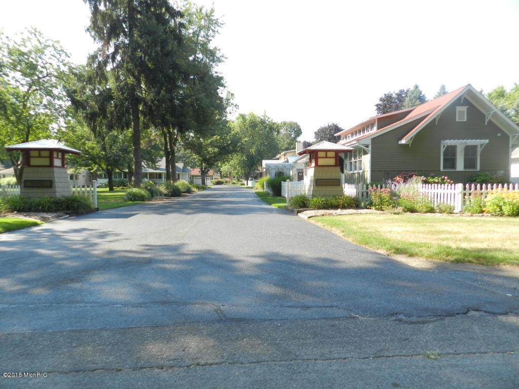 4136 Cottage Path - Photo 1