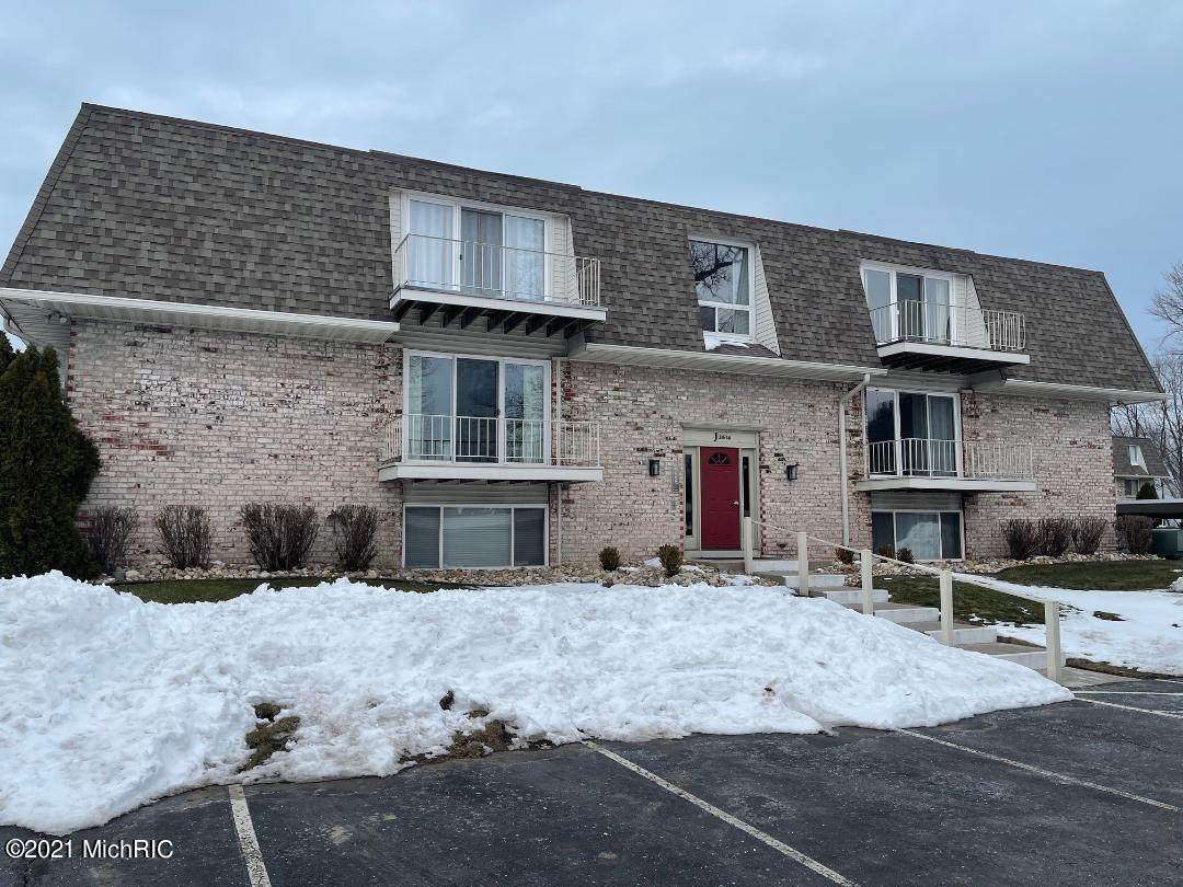 3614 Lakeshore Drive - Photo 1