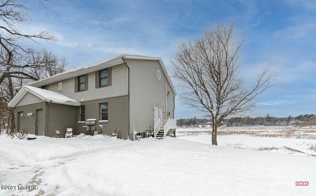 15330 Krueger Street - Photo 1