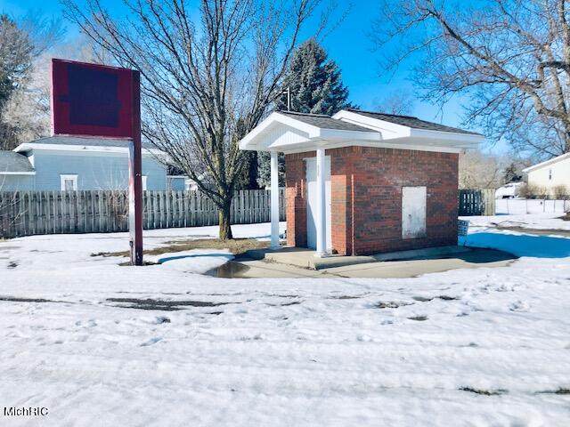 496 1st Street - Photo 1