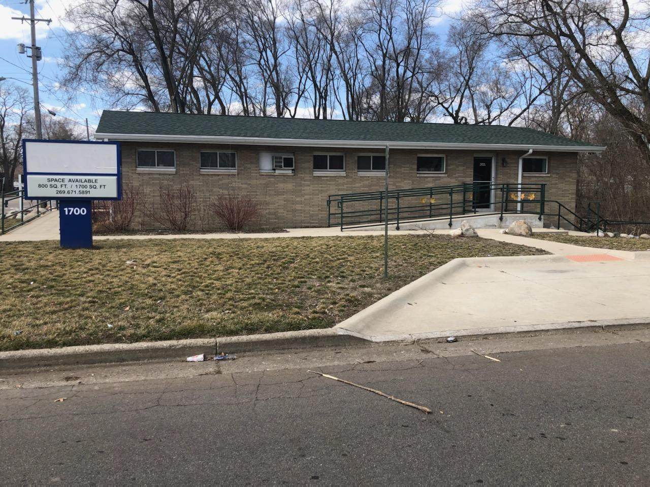 1700 Michigan Avenue - Photo 1