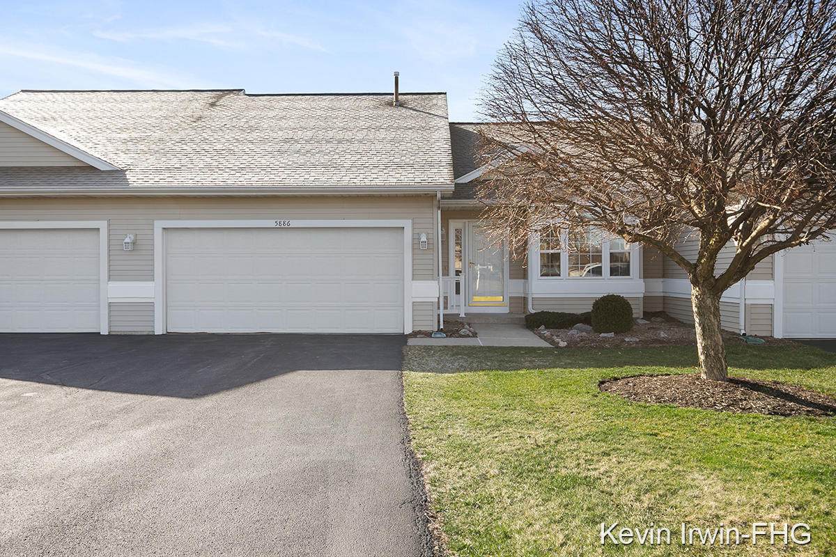 5886 Trillium Lane - Photo 1