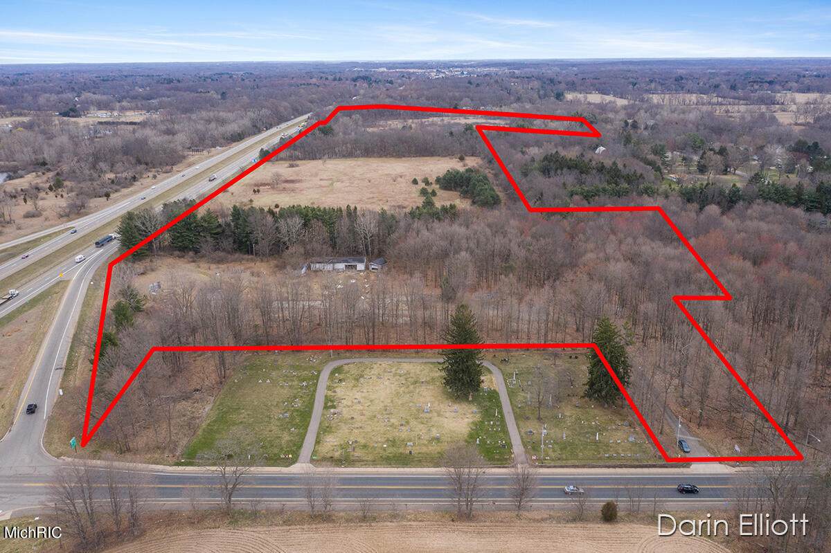 13078 Helmer Road - Photo 1