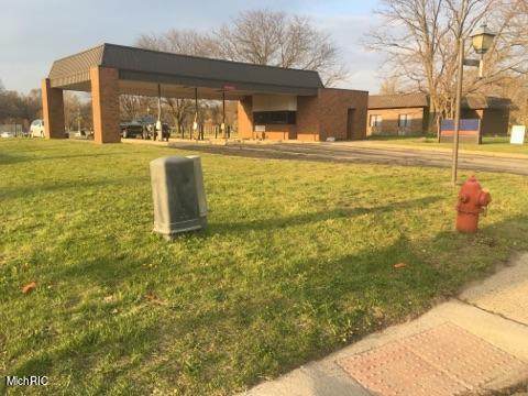 310 Main St Street - Photo 1