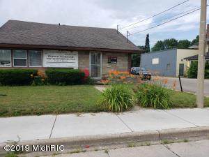 744 Burton Street - Photo 1