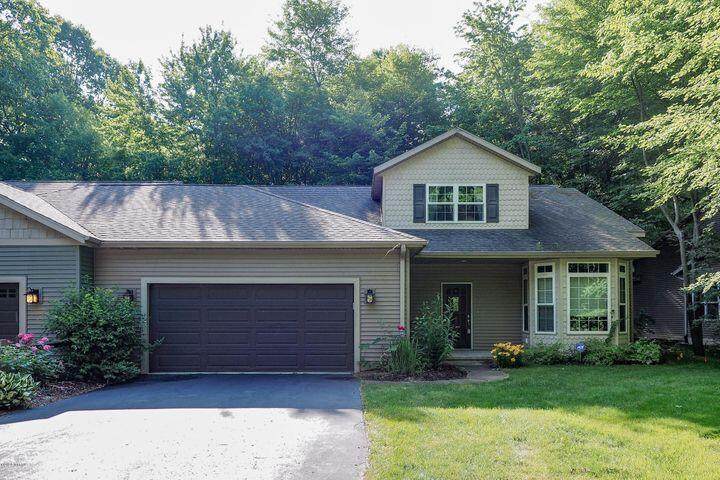 9279 The Woodlands Trail - Photo 1