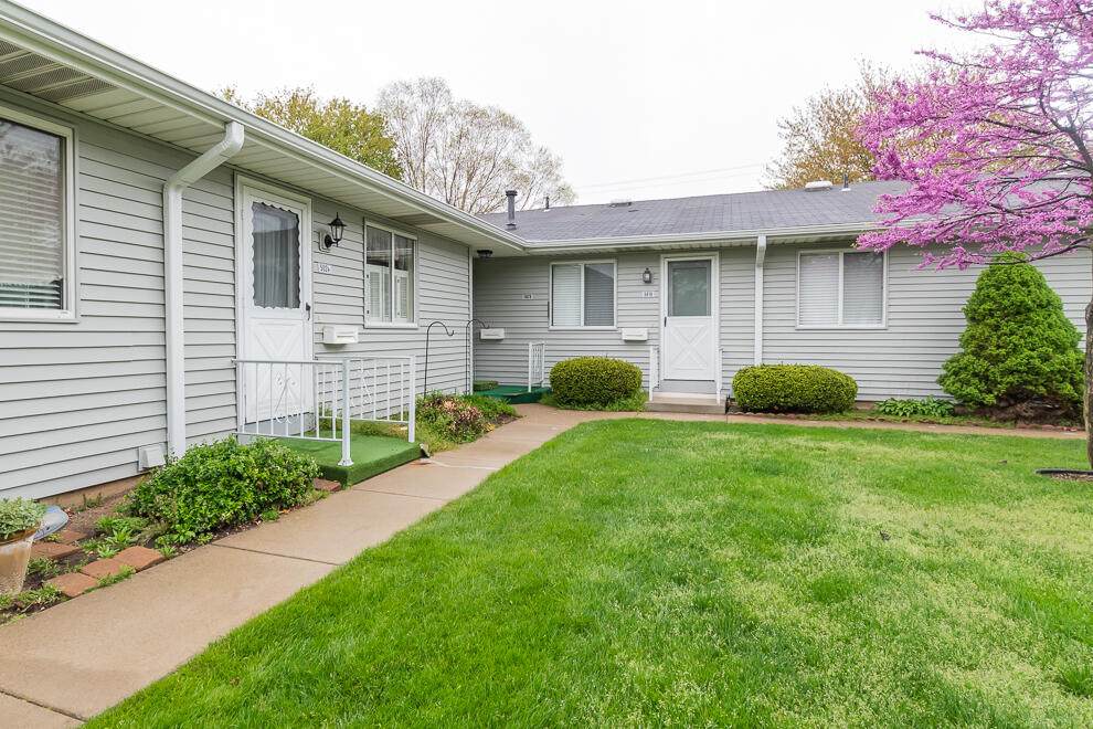 5024 Green Meadow Road - Photo 1