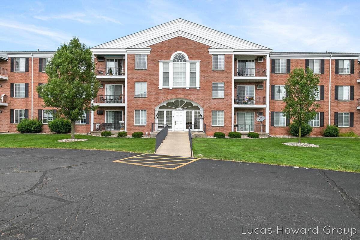 2207 Porter Street - Photo 1