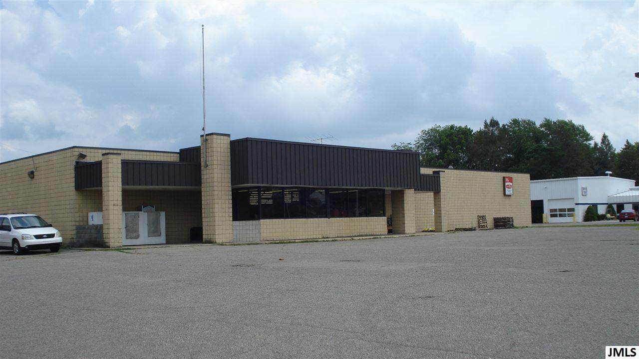 1001 Clinton St - Photo 1