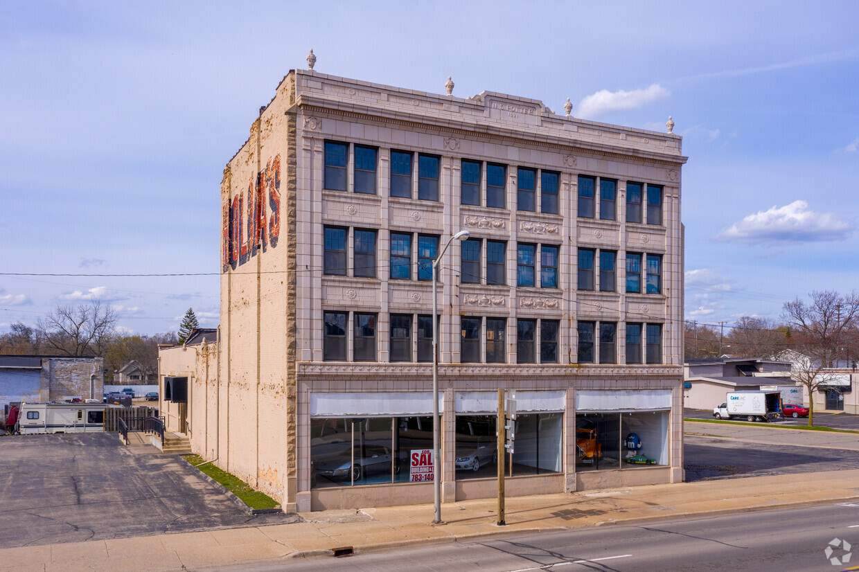 526 Michigan Ave - Photo 1