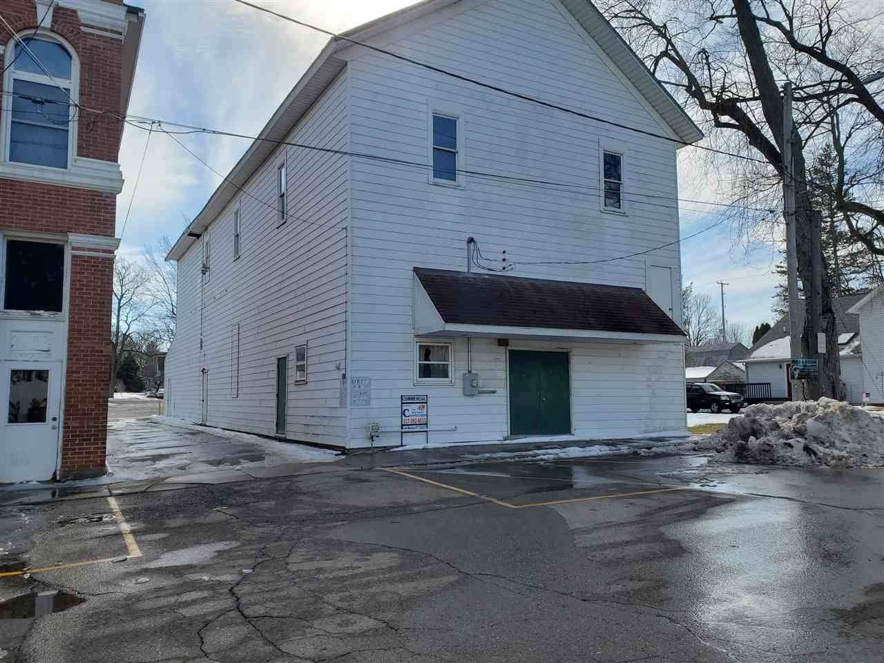 118 Third St - Photo 1
